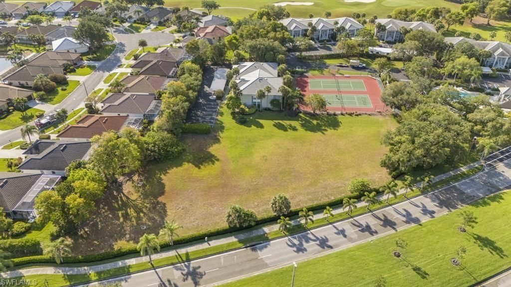 8141 Twelve Oaks Cir , Naples, FL 34113 Photo