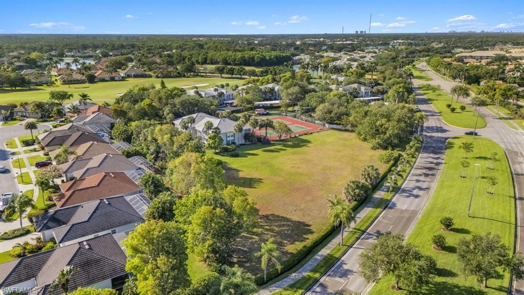 8141 Twelve Oaks Cir , Naples, FL 34113 Photo