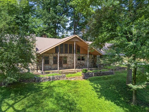 3510 Blackburn Hill Dr , Cookeville, TN 38501