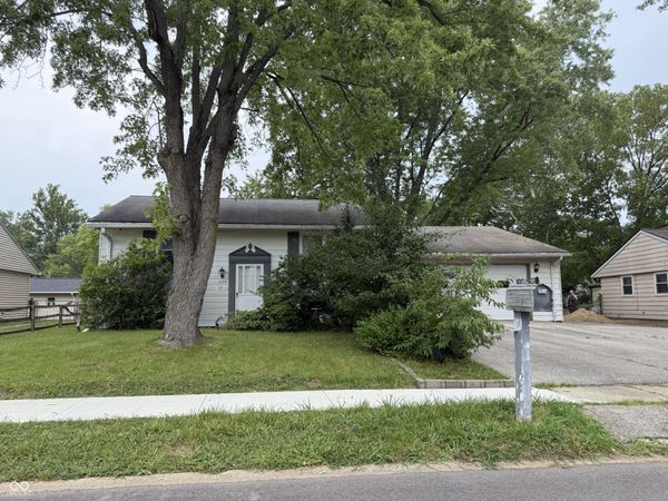 1420 Pierce Drive , Plainfield, IN 46168