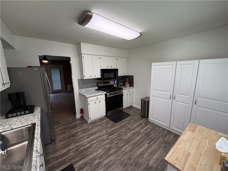 267 Roberts Drive , Belpre, OH 45714 Photo 27