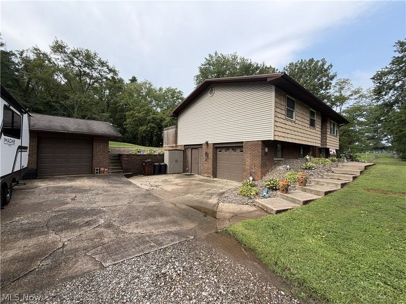 267 Roberts Drive , Belpre, OH 45714 Photo 35