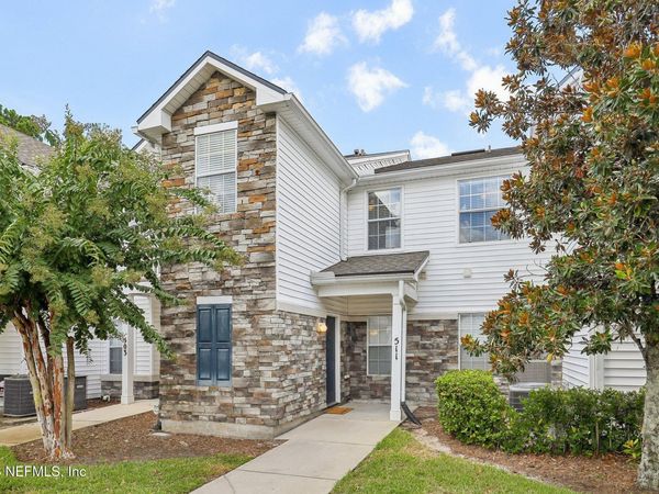 2200 MARSH HAWK Lane, Unit 511, Fleming Island, FL 32003