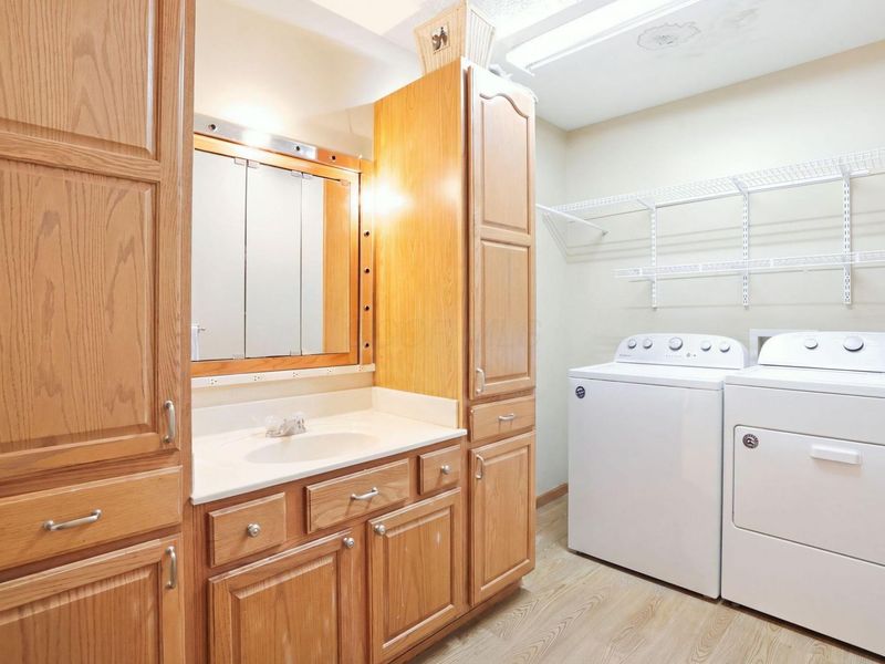 3985 Valley View Road , Zanesville, OH 43701 Photo 36