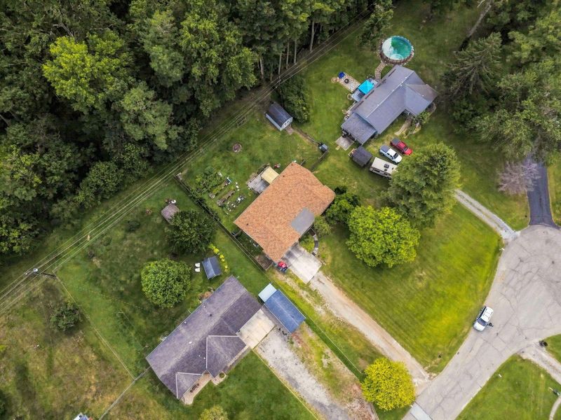 3985 Valley View Road , Zanesville, OH 43701 Photo 6