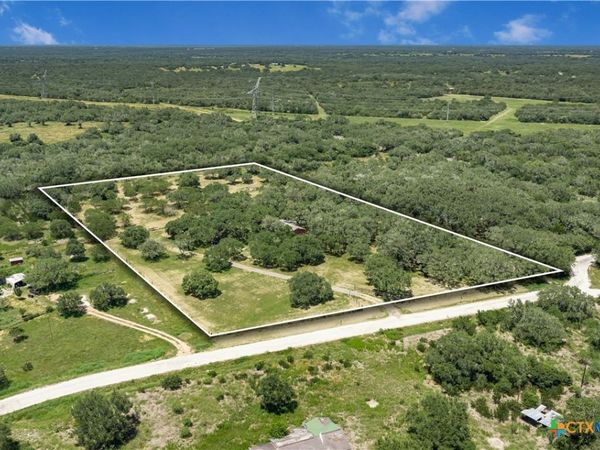 788 Goliad North, Goliad, TX 77963
