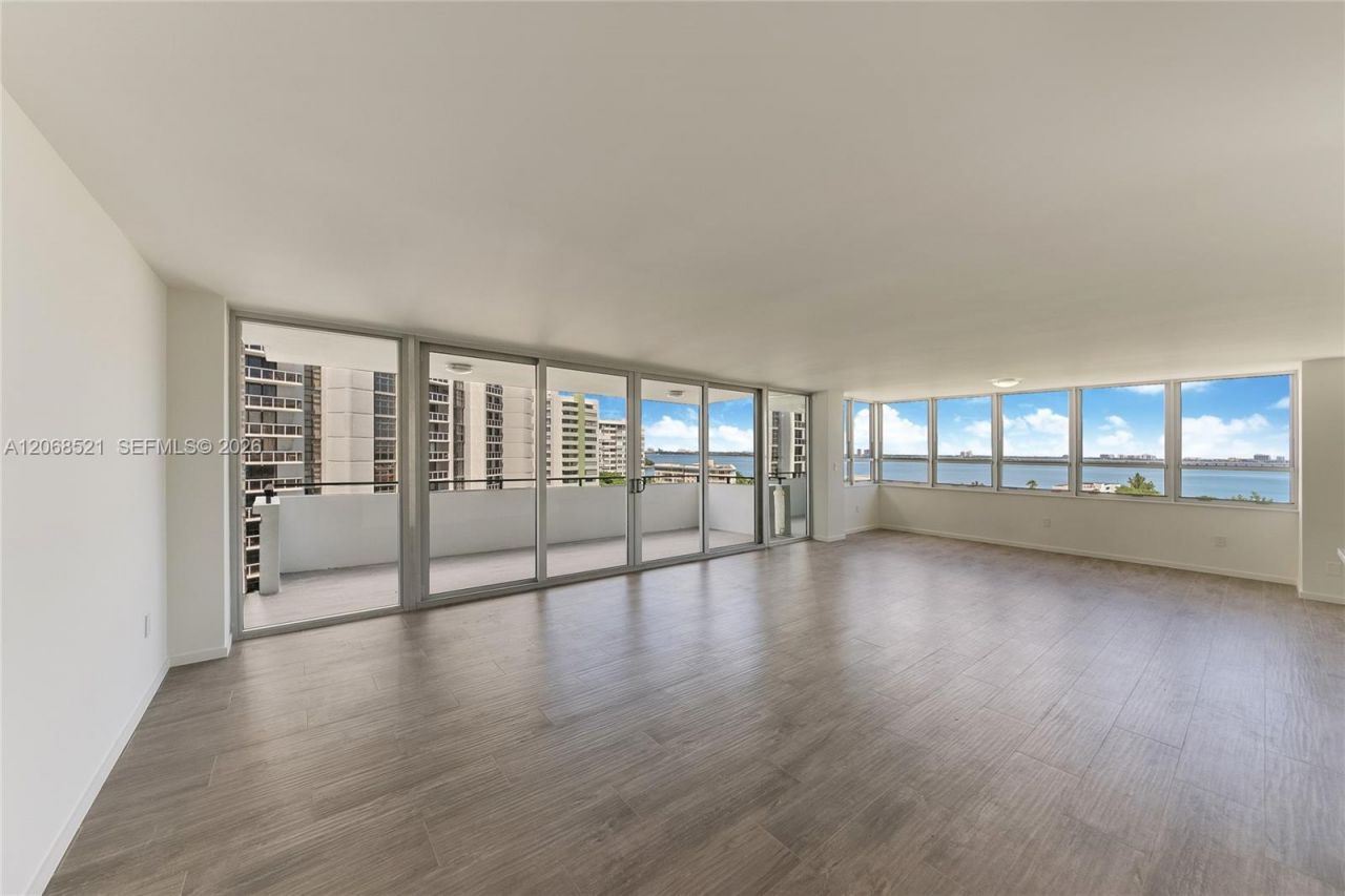 11 Island Ave, Unit 1111, Miami Beach, FL 33139 Photo
