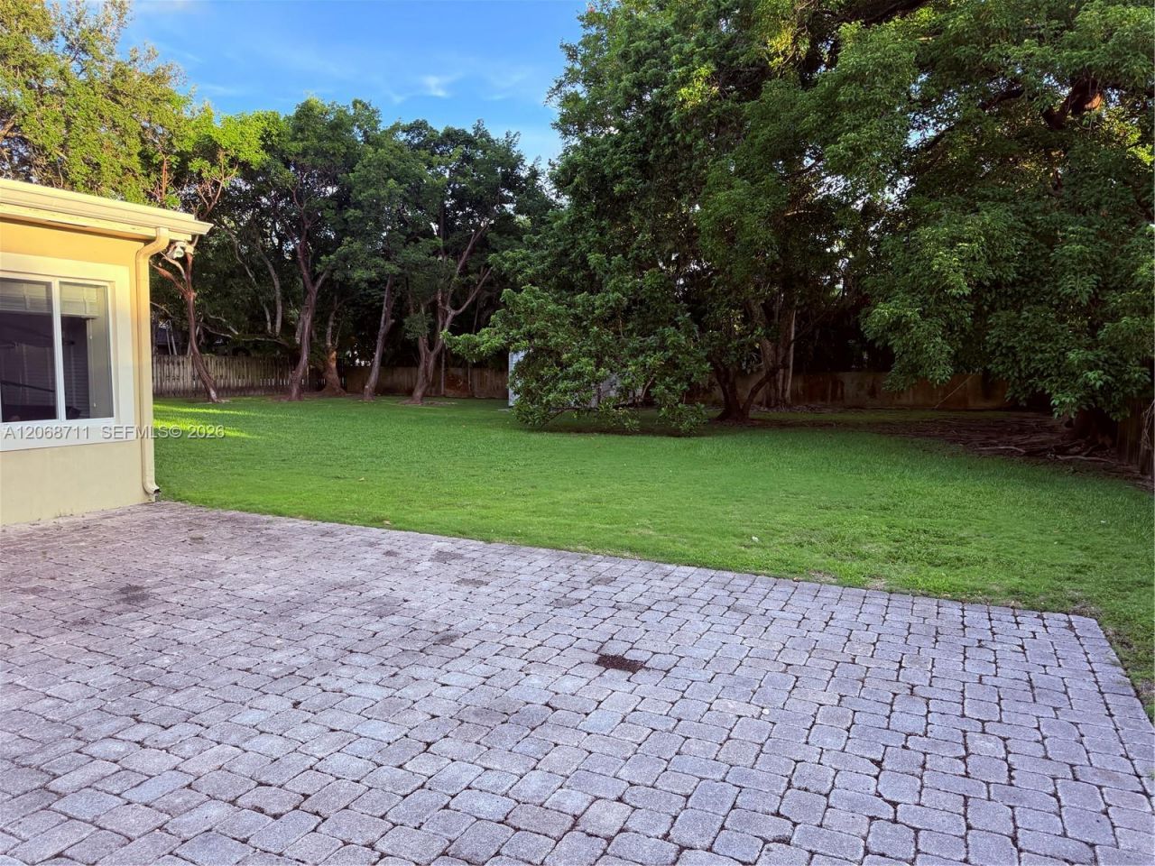 6200 SW 78th St , South Miami, FL 33143 Photo