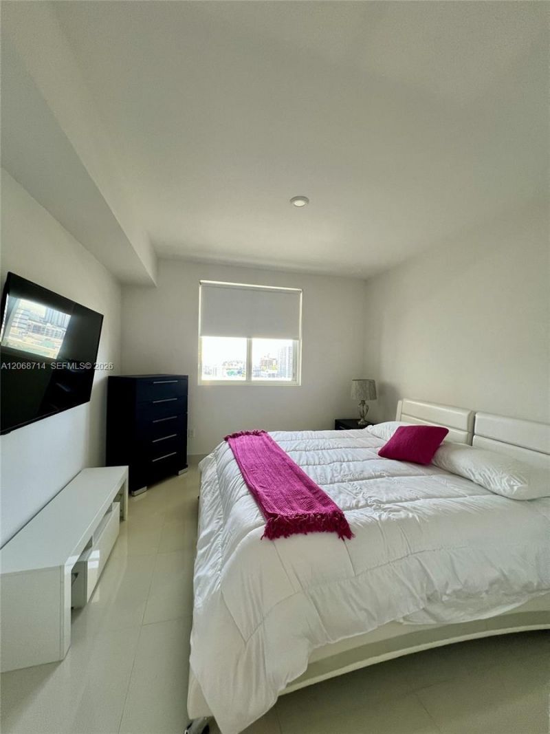 600 NE 27th St , Unit 1604, Miami, FL 33137 Photo