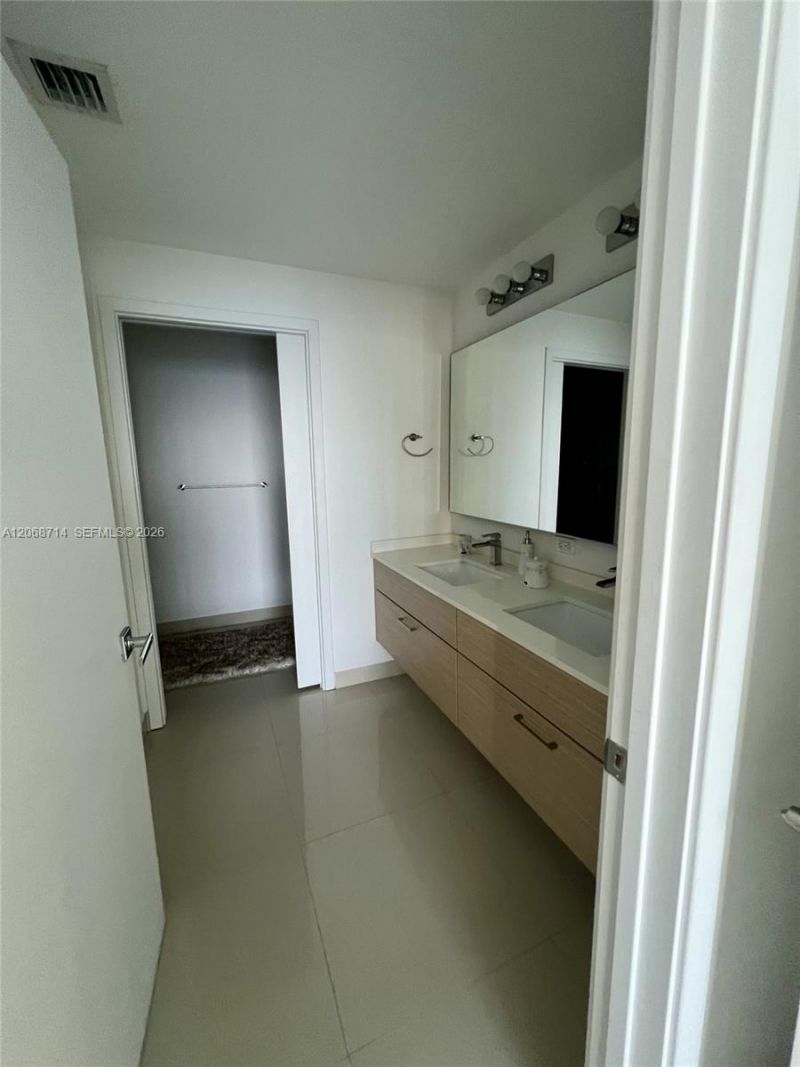600 NE 27th St , Unit 1604, Miami, FL 33137 Photo