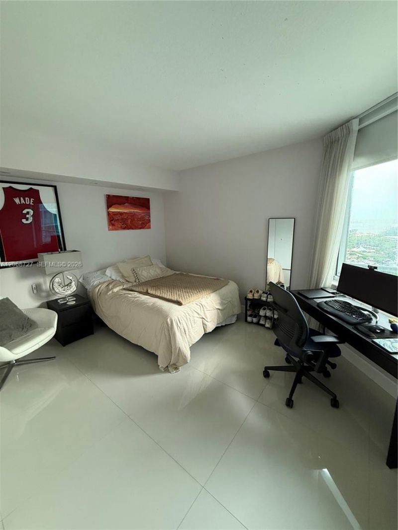 335 S Biscayne Blvd, Unit 1805, Miami, FL 33131 Photo