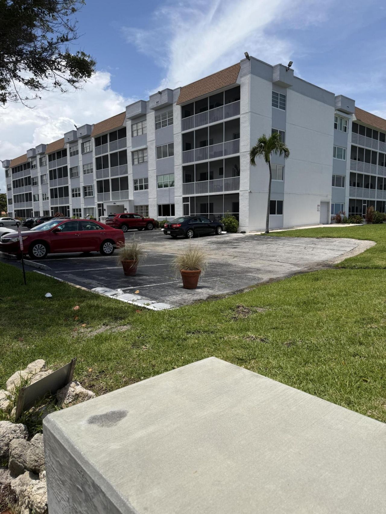 1516 S Lakeside Drive, Unit 107, Lake Worth Beach, FL 33460 Photo