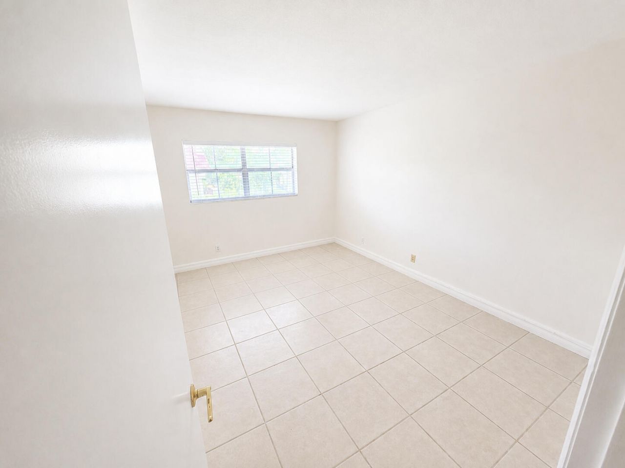 6705 N Kendall Drive, Unit 307, Pinecrest, FL 33156 Photo