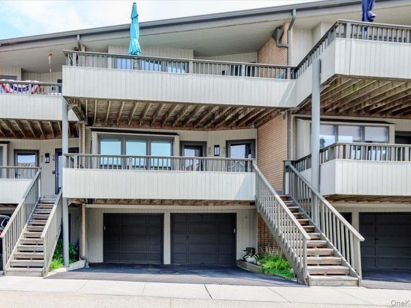 88 Pacific Boulevard, Long Beach, NY 11561