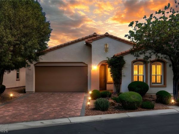 9834 River Trader Street, Las Vegas, NV 89178
