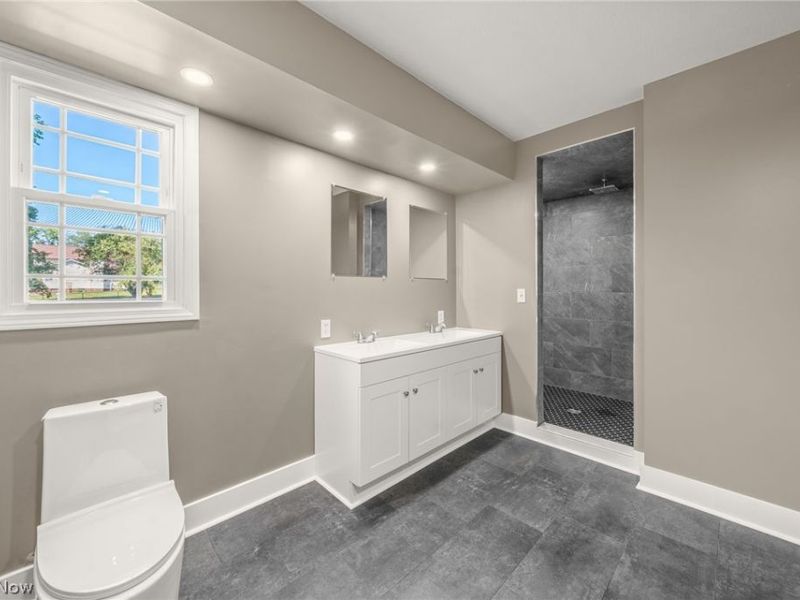 6031 Woodcrest Avenue NE, Canton, OH 44721 Photo 21