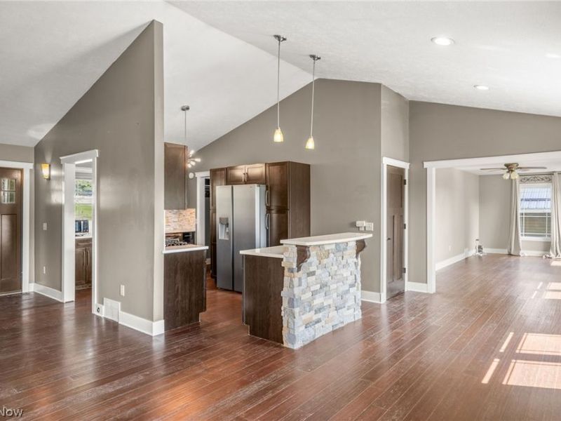 6031 Woodcrest Avenue NE, Canton, OH 44721 Photo 7