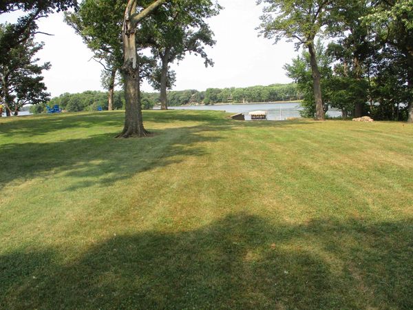 35223 N Huron Road, Emmetsburg, IA 50536