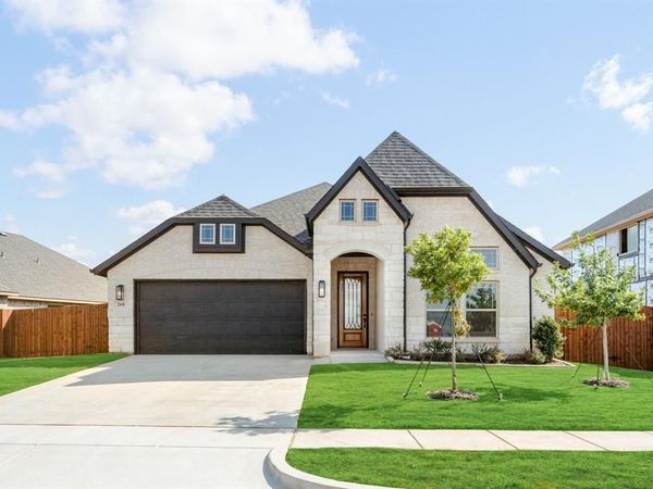 268 Coronado Court, Granbury, TX 76048