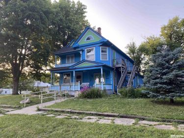 604 9th Street, Pawnee City, NE 68420