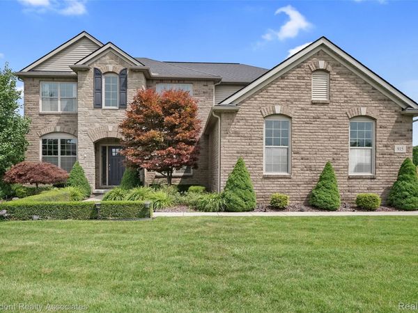 915 Appleton Court, Oakland Township, Mi 48363