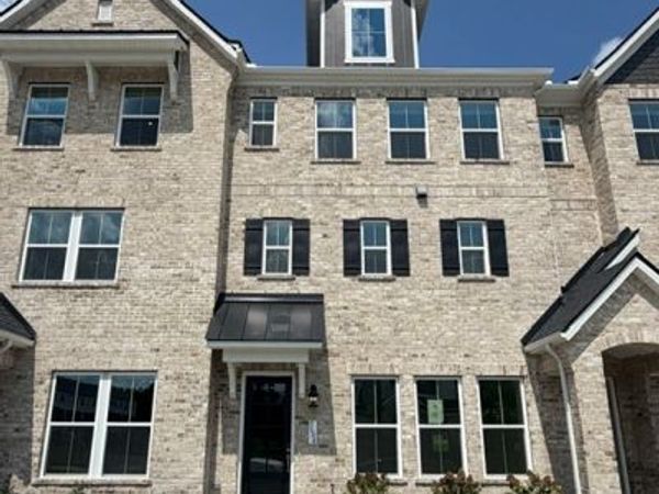 5604 Redcliffe Alley , Thompsons Station, TN 37179