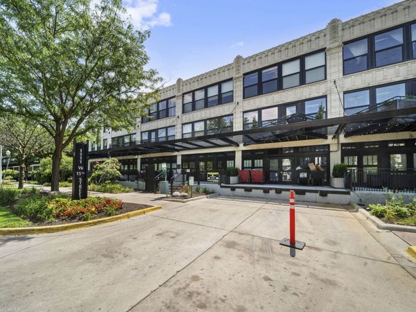 1111 W 15th Street , Unit 410, Chicago, IL 60608