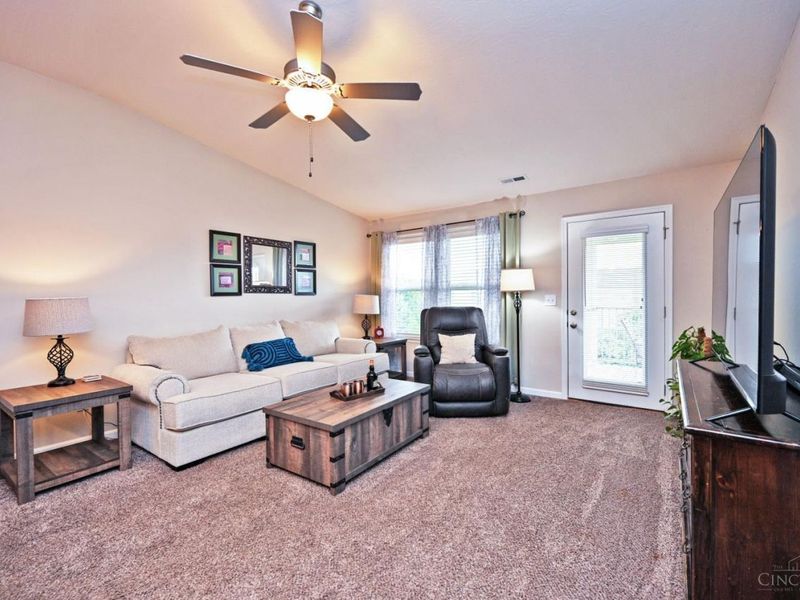 471 Heritage Square, Harrison, OH 45030 Photo 13