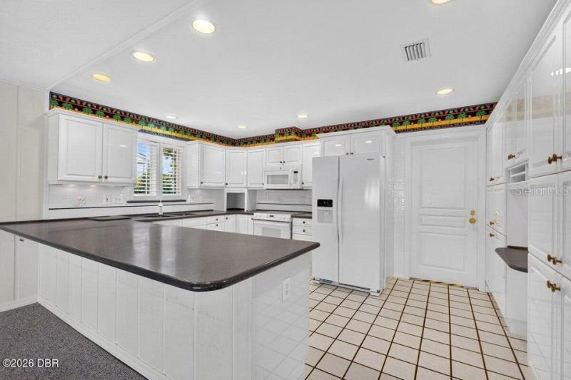 448 Riverside Drive, Ormond Beach, FL 32176 Photo