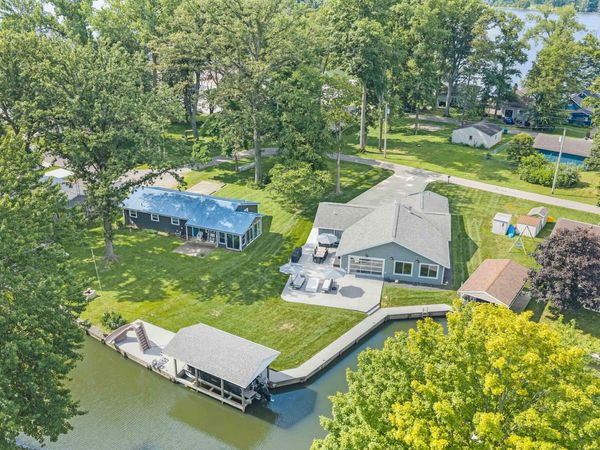 9024 Walnut Street, Huntsville, OH 43324