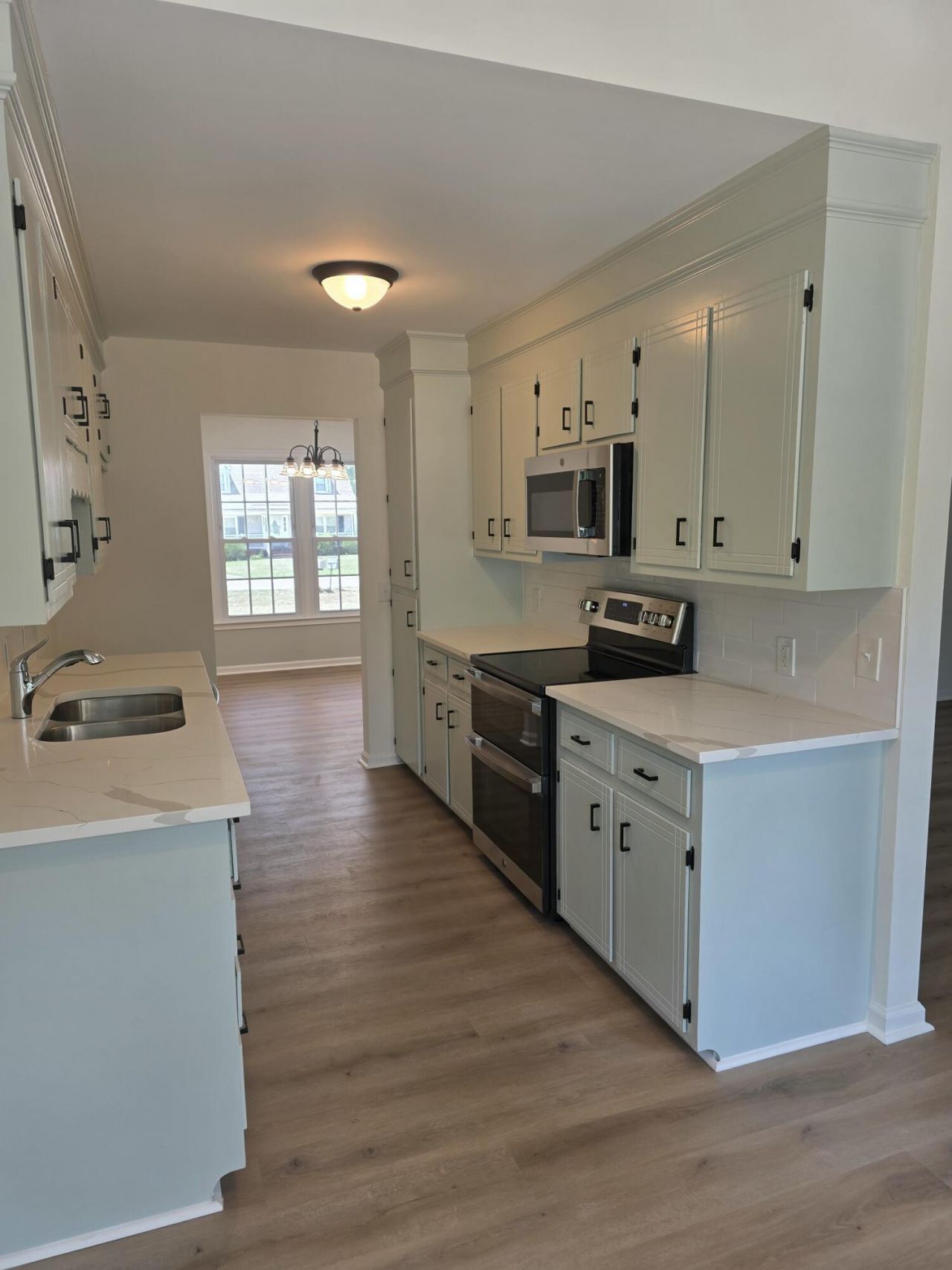 1100 Waterside Boulevard Photo 3
