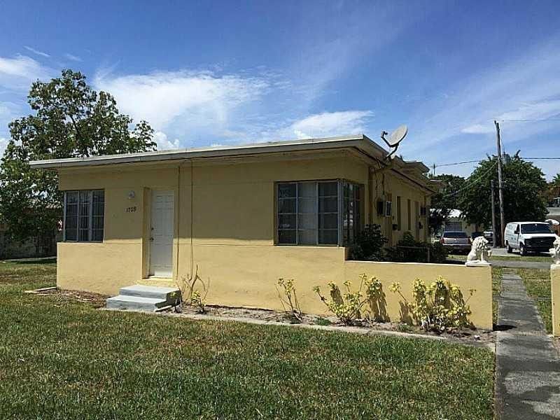 1705 Moffett Street, Unit C, Hollywood, FL 33020 Photo