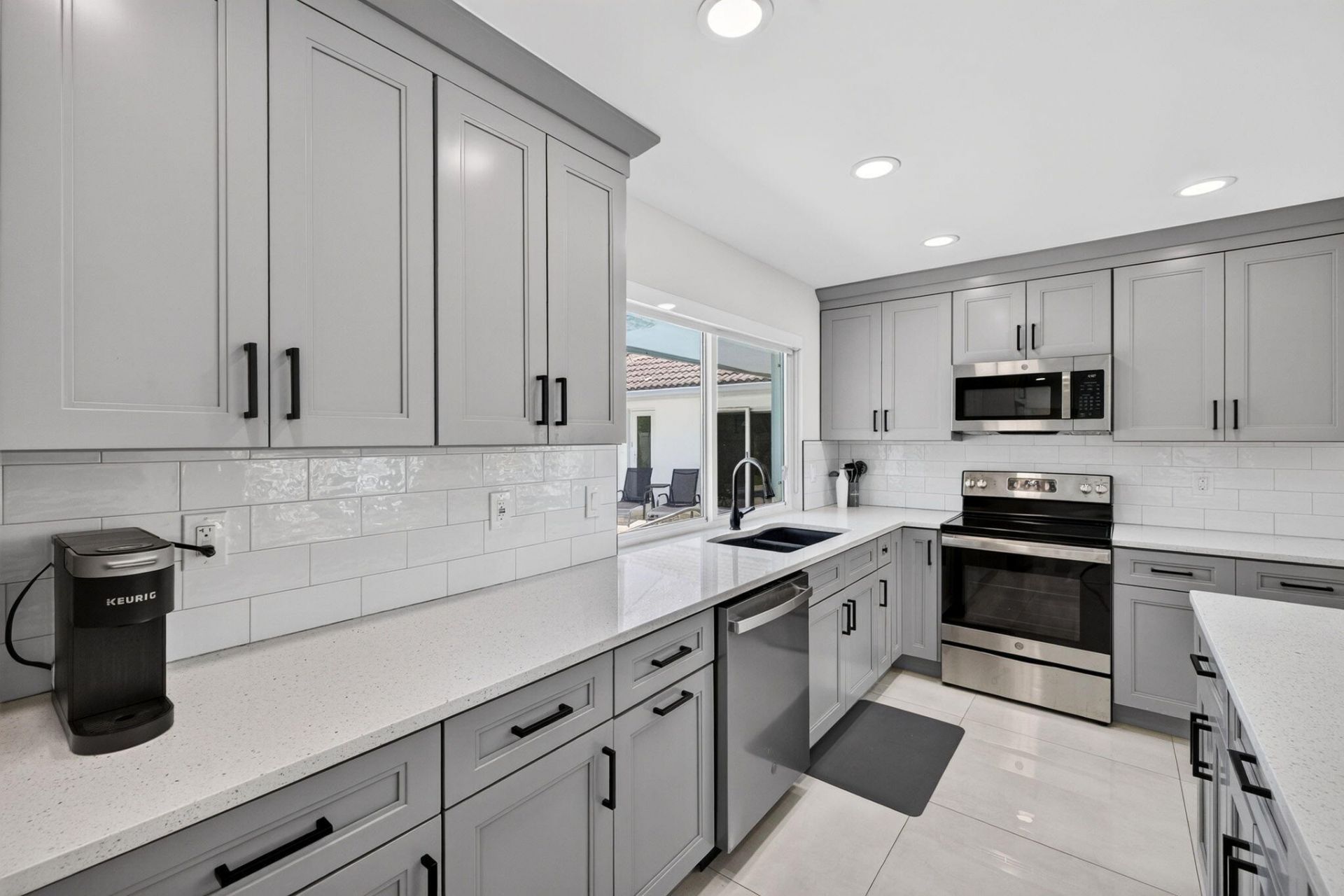 6351 NE 22nd Avenue, Fort Lauderdale, FL 33308 Photo