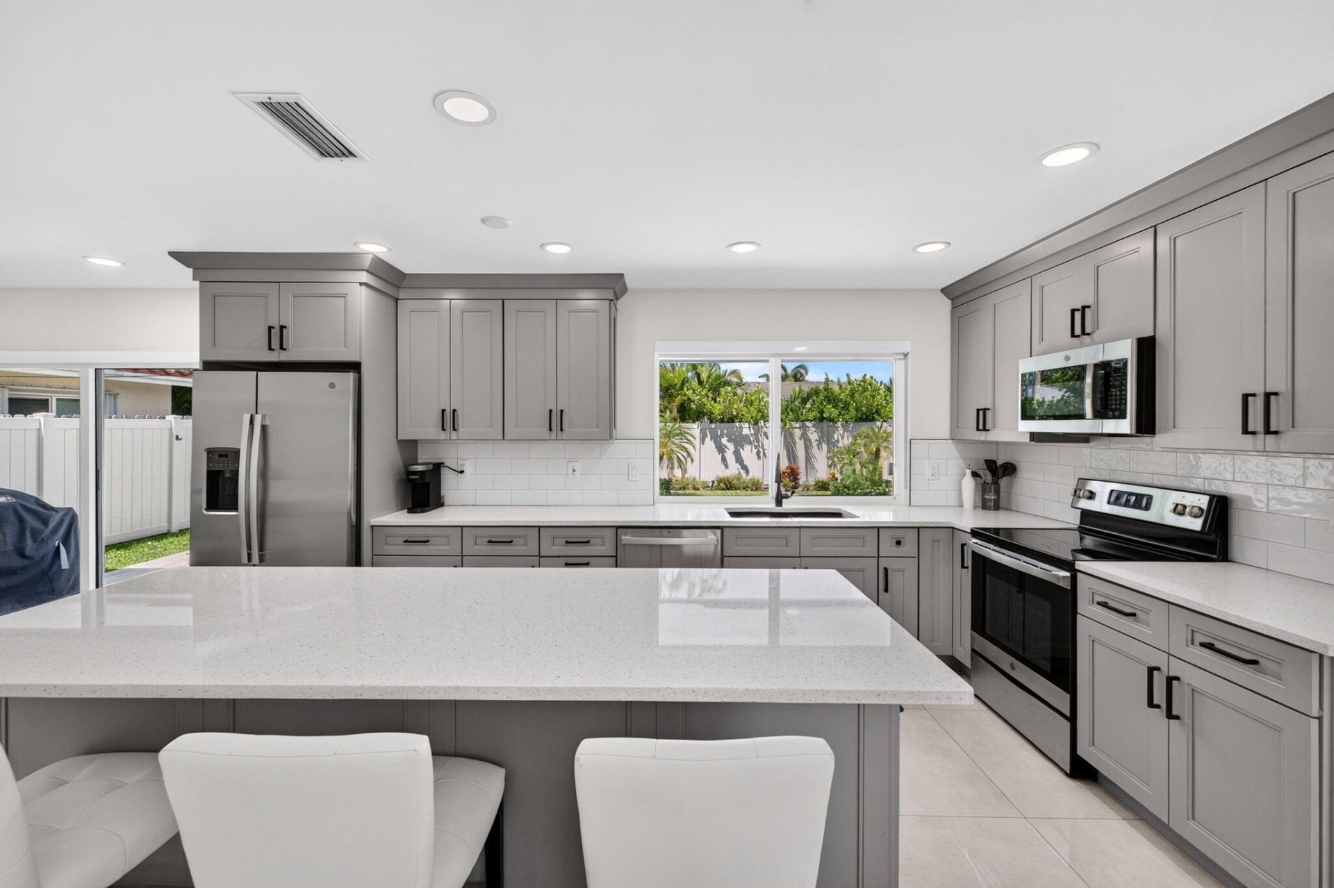 6351 NE 22nd Avenue, Fort Lauderdale, FL 33308 Photo