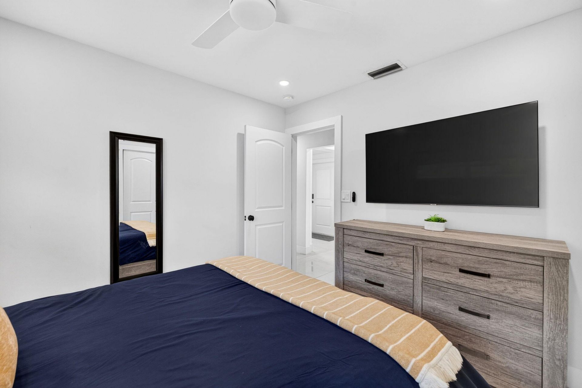 6351 NE 22nd Avenue, Fort Lauderdale, FL 33308 Photo