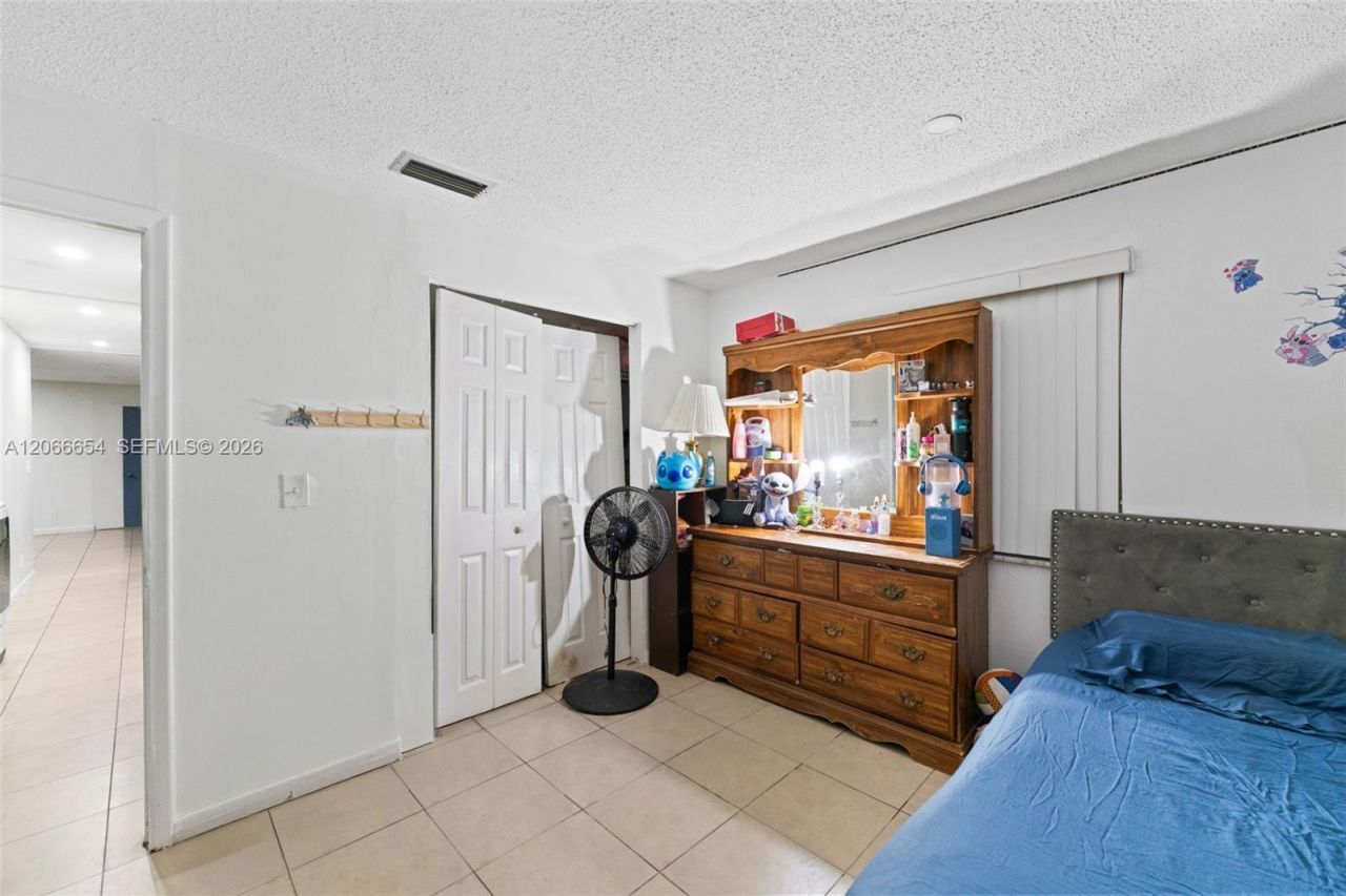1032 18th St , West Palm Beach, FL 33407 Photo