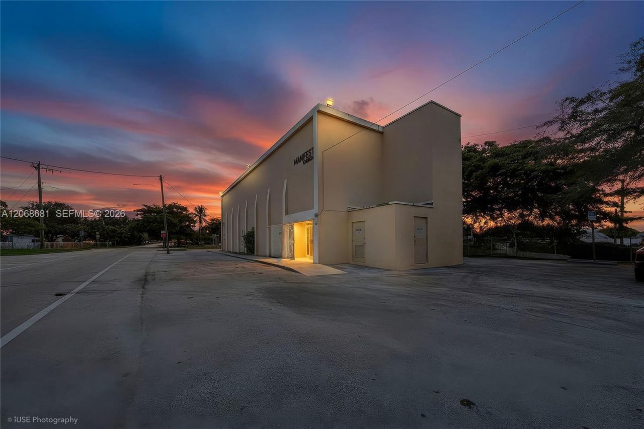 680 Superior St , Opa Locka, FL 33054 Photo