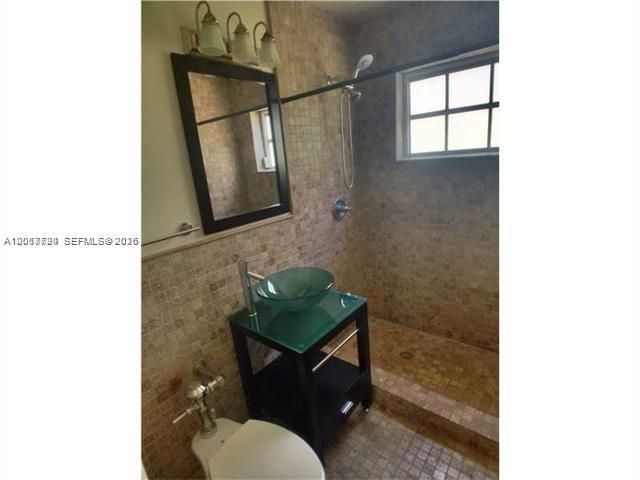 840 10th St, Unit 9, Miami Beach, FL 33139 Photo