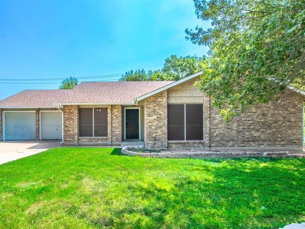 2911 Persimmon Drive , Killeen, TX 76543