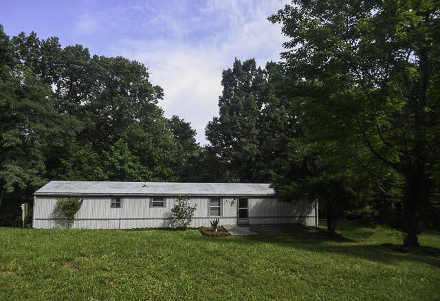 204 Bentwood Dr, Blue Ridge, VA 24064 Main Photo