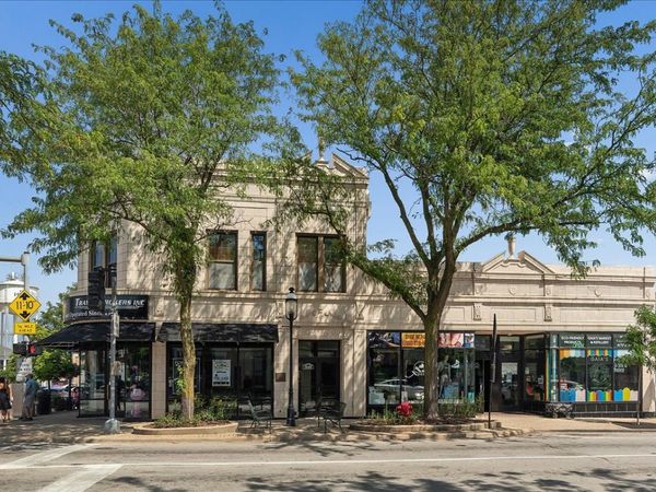 1952 Ridge Road , Unit 2N, Homewood, IL 60430
