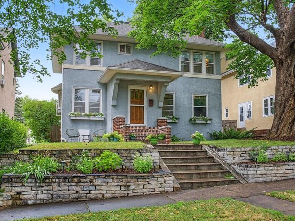 899 Osceola Avenue, Saint Paul, MN 55105