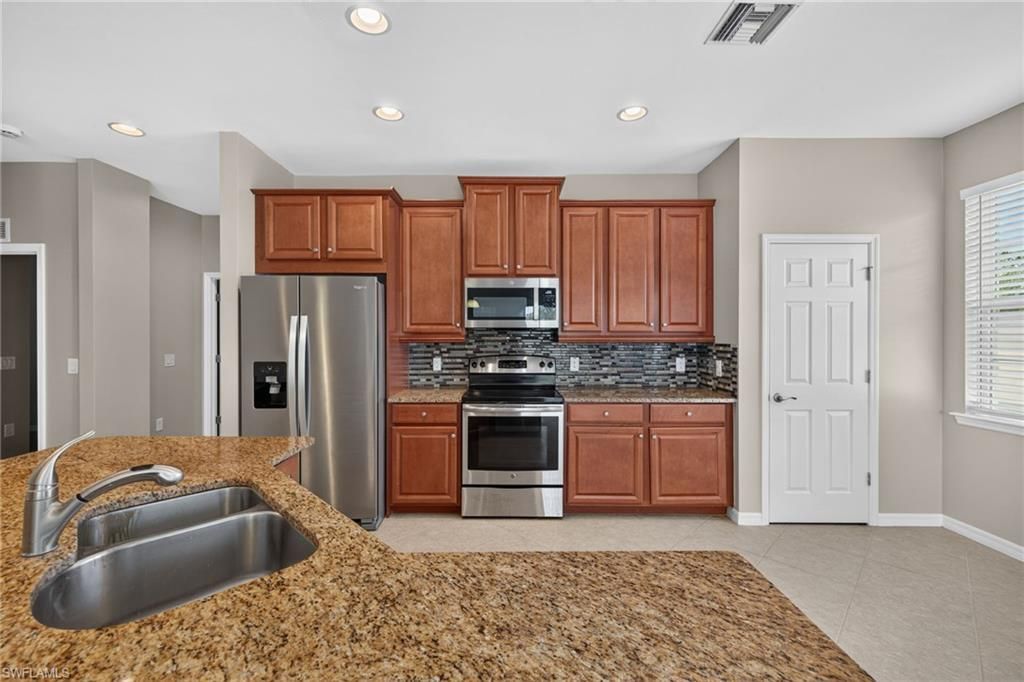 18268 Creekside Preserve Loop, Unit 201, Fort Myers, FL 33908 Photo