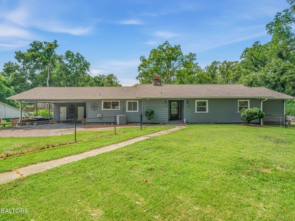 106 Plymouth Circle, Oak Ridge, TN 37830