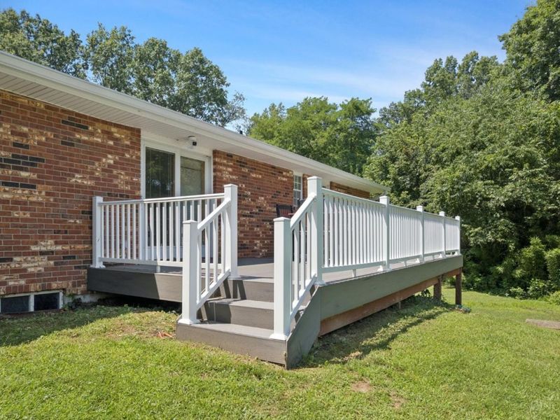 2303 Dean Road, Tate Township, OH 45106 Photo 9