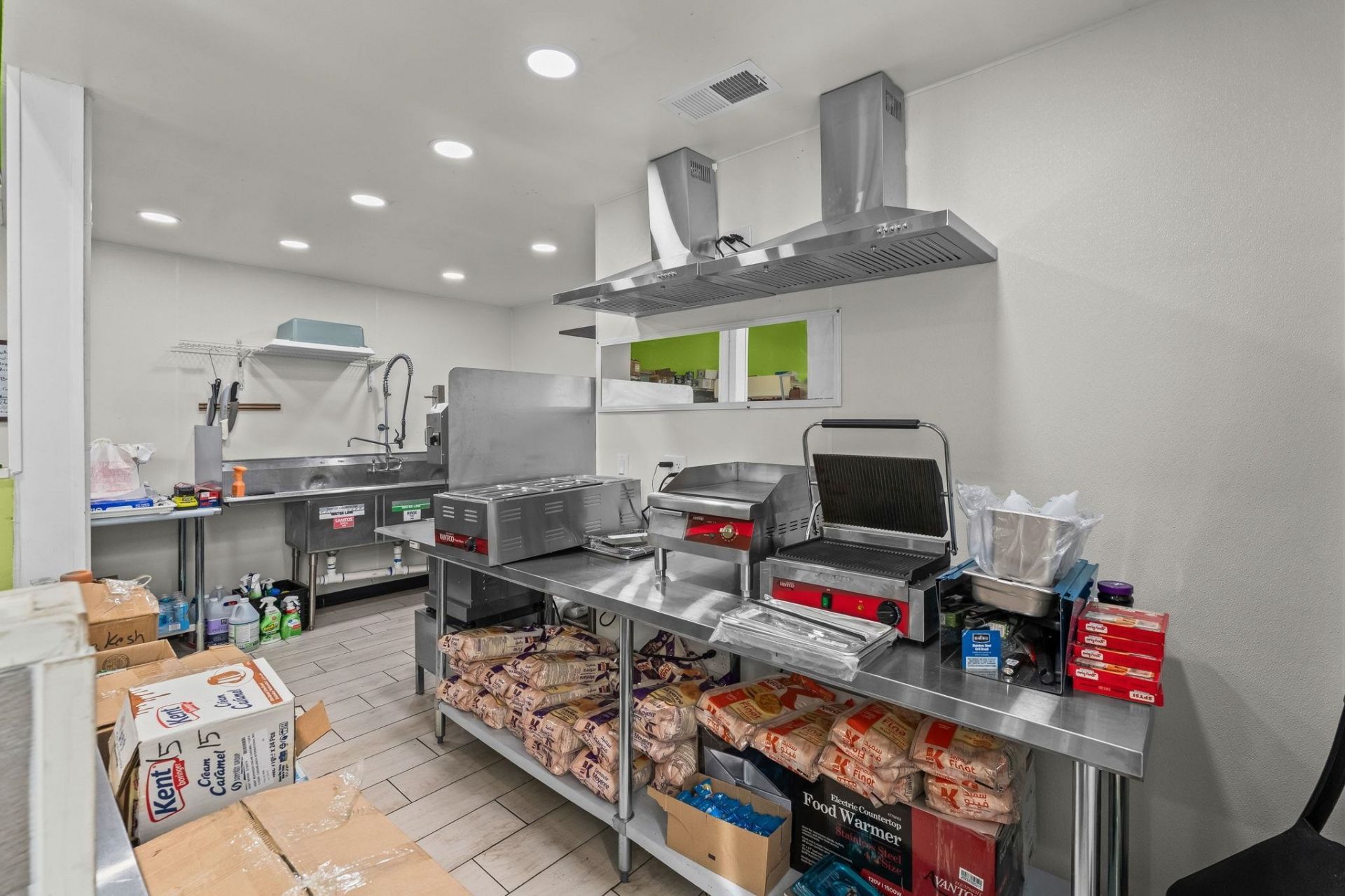 2700 N Kings Hwy. Photo 30