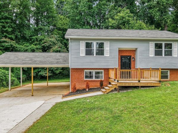 503 Martin Luther King, Jr., Drive , Rockwood, TN 37854