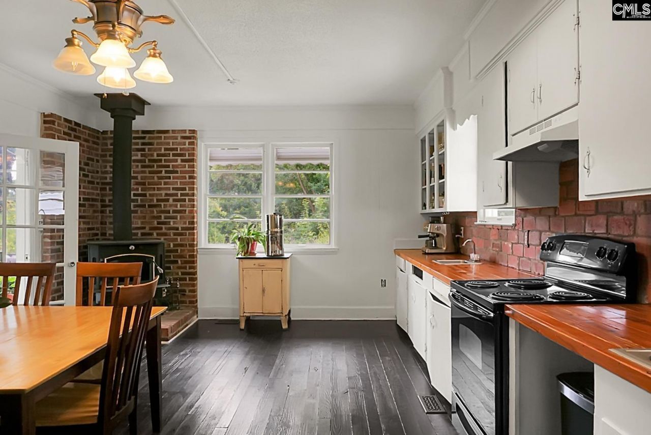 2080 Five Chop Road  Photo 10