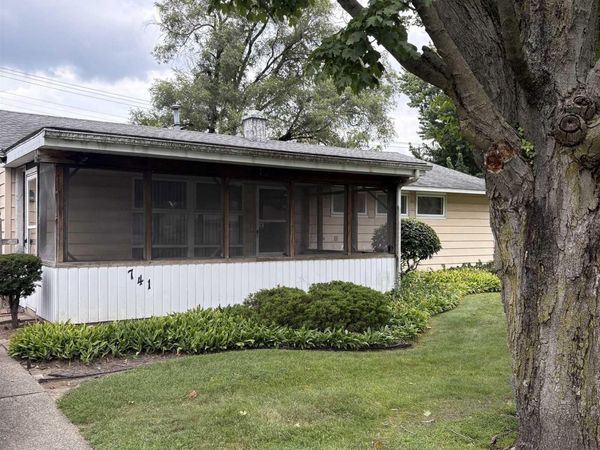 741 Patterson Drive, South Bend, IN 46615