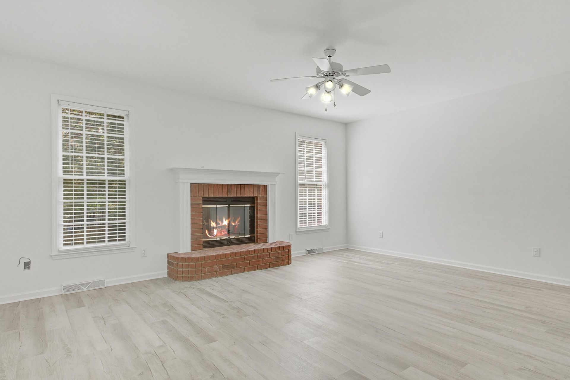 113 N Gateshead Crossing Photo 11